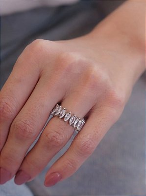 Aliança inteira navete zirconia cravejada prata 925