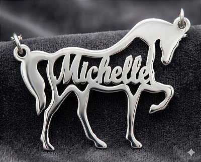 Colar cavalo personalizado com nome prata 925