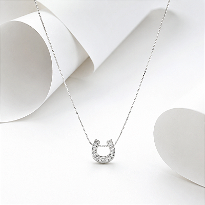 Colar ferradura moissanite cravejada prata 925