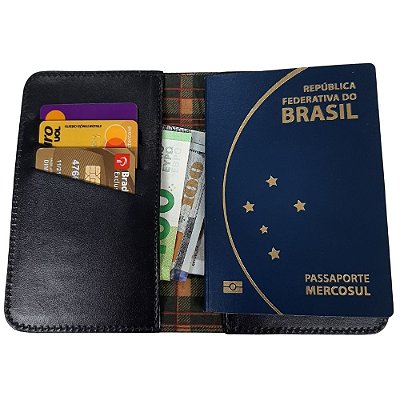 Capa Passaporte C/ 4 Divisórias - Cor Preto liso- Couro Legítimo