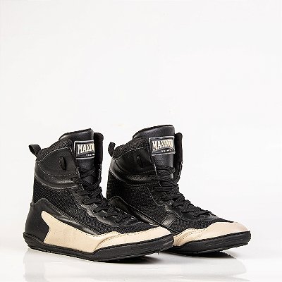 Sapatilha de Boxe Preto e Bege Cano Baixo - Par