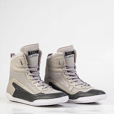 Sapatilha de Boxe Cinza e Preto Cano Baixo - Par