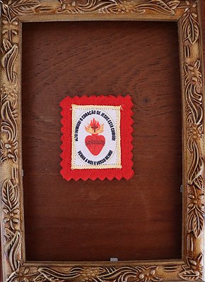 Detém-te! (Escudo do Sagrado Coração de Jesus) 5x4 cm