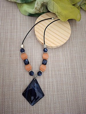 Colar de Cordão E Resina Azul Marinho e Nude com Pingente