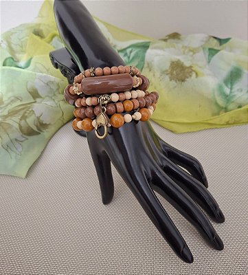 Mix de Pulseiras de Resina Marrom