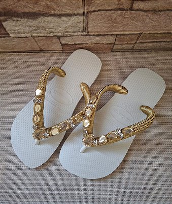 Chinelo Havaianas Customizado com Pedrarias Branco 37/38
