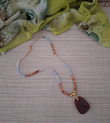 Colar de Pedra Natural Jade com Pingente