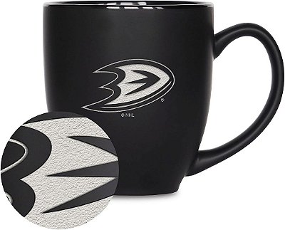 Caneca bistrô de cerâmica fosca preta gravada a laser de 16oz da NHL Hockey da Rico Industries - para bebidas quentes ou frias