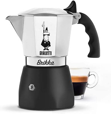 Bialetti - Nova Brikka, Cafeteira Moka, a única cafeteira de fogão capaz de produzir um espresso cremoso, 2 xícaras (3,4 oz), alumínio e preto.