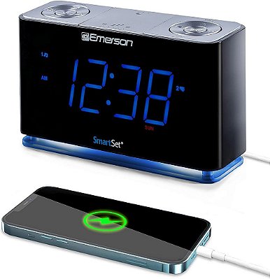 Relógio despertador Emerson Smartset Radio, Display Digital de LED azul de 1,4, Porta de carregamento USB, Controles de intensidade da luz, Conectividade Bluetooth, Alarme ajustável para rádio, música ou buzzer, Relóg