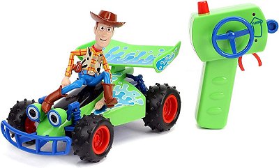 Brinquedo de Controle Remoto JADA Toys Disney Pixar Toy Story 4 Turbo Buggy com Woody, 2.4 GHz, 1:24