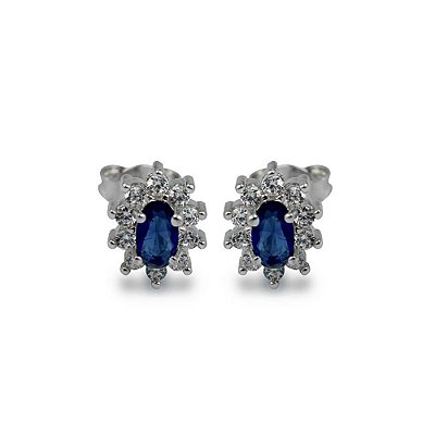 Brinco Oval Cravejado Zircônia Azul - Semijoia Banhada a Prata