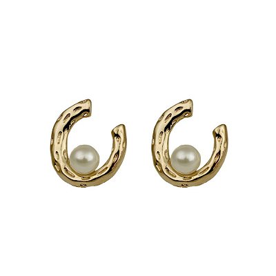 Brinco Formato C Com Pérola - Semijoia Banhada a Ouro 18K