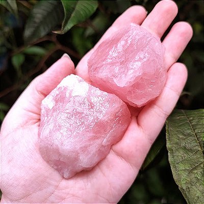 Quartzo Rosa Bruto - Amor, Perdão e Equilíbrio