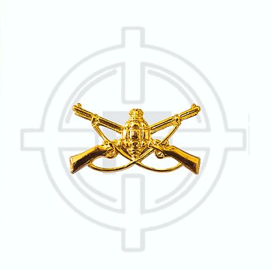Distintivo de gola dourado Infantaria