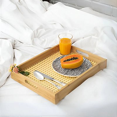 Bandeja Retangular De Bambu Com Rattan 35cm Café Bege
