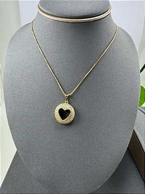 CORRENTE COM PINGENTE CORAÇÃO VAZADO ZIRCÔNIA