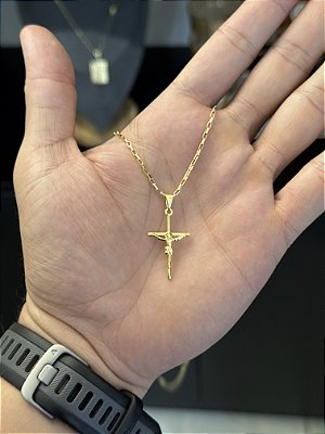 CORRENTE TIJOLINHO (2MM-70CM) + CRUCIFIXO - BANHADO A OURO 18K.