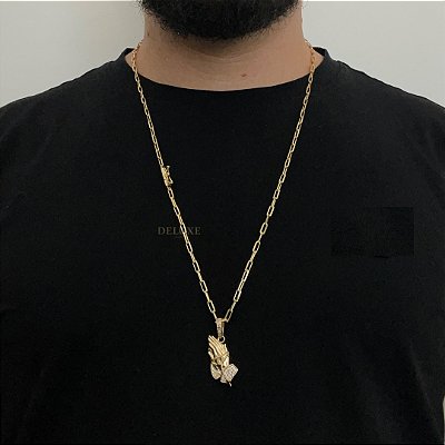 CORRENTE CARTIE FECHO CANHÃO (3MM - 60cm ou 70cm) + PINGENTE MÃO ORANDO  CRAVEJADA -  BANHADO A OURO 18k