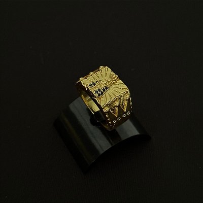 Anel Modelo Nossa Senhora Aparecida com Manto Cravejado – Banhado a Ouro 18K