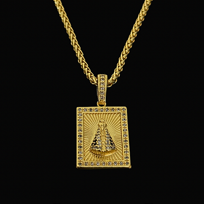 PINGENTE  PLAQUINHA NOSSA SENHORA CRAVEJADA EM ZIRCONIA PREMIUM  M ( 2.5x2.5cm) - BANHO DE OURO 18K