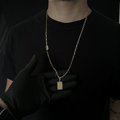 CORRENTE  TIJOLINHO ALONGADO (3mm - 18G 70 cm) + PINGENTE PLACA O SENHOR É MEU PASTOR- FECHO COM MARCAÇÃO 750 -BANHO DE OURO 18k