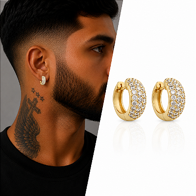 Brinco Argola Ney Meia-Lua Cravejada com Zircônias – Banhado a Ouro 18K