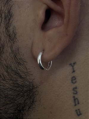 PAR DE BRINCO ARGOLA MACIÇA FINA 17x3mm GG - BANHADO A PRATA 750