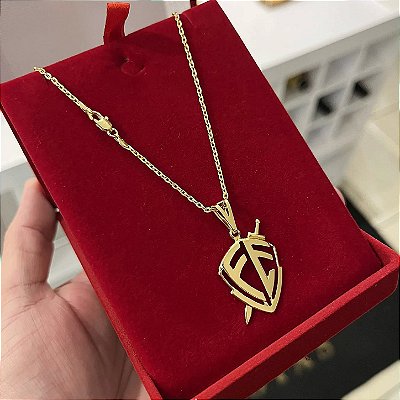 Corrente Cadeado 2mm + Pingente Escudo da Fé – Escolha 50cm, 60cm ou 70cm – Banhada a Ouro 18K