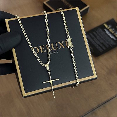 CORRENTE CADEADO (3mm- 70Cm) + PINGENTE CRUZ AMARRADA - BANHO DE OURO 18K