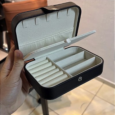 PORTA JOIAS DELUXE MÉDIO PRETO – Banho Ouro 18k