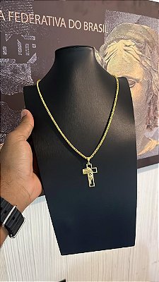 CORRENTE PERUANA( 3mm - 70cm) + PINGENTE  CRUZ COM JESUS VAZADA