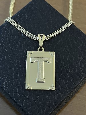 PINGENTE PLACA LETRA T Tamanho (M)( 2g- 3x4cm)  BANHO DE OURO 18K