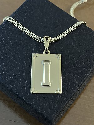 PINGENTE PLACA LETRA I Tamanho (M)( 2g- 3x4cm)  BANHO DE OURO 18K