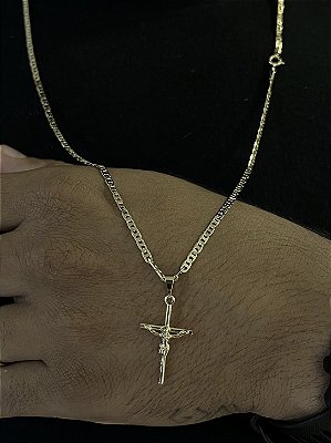Corrente Piastrine 2mm 50/60 ou 70cm + Pingente Crucifixo com jesus – Banho Ouro 18k
