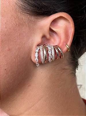 Earcuff Zigzag com Zircônias