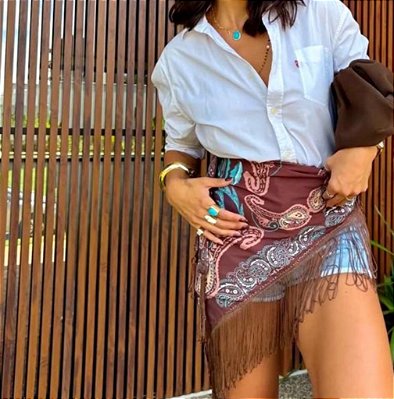 Lenço Bandana com Franjas