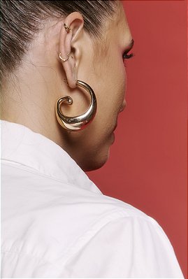 Brinco Argola Wave Queen