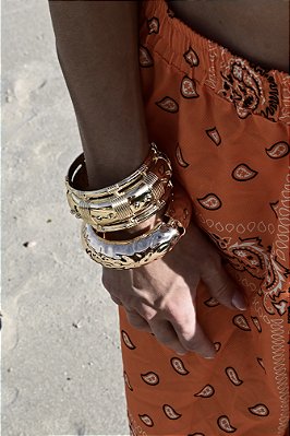 Bracelete 3 voltas em 1