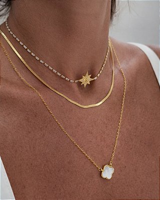 Colar Trevo Madrepérola