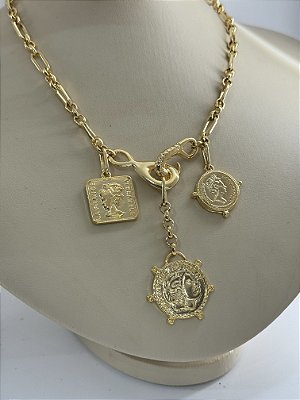 Colar Gravatinha Medalhas