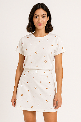 conjunto branco cropped tam M e mini saia tam P de ilhos branco