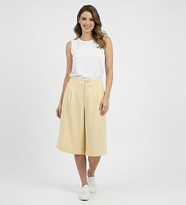 BERMUDA ALFAIATARIA BOLSOS FACA BOTAO FORRADO AMARELO