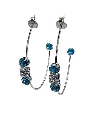 BRINCO MEIA ARGOLA GRANDE COM PEDRAS DE ZIRCONIAS