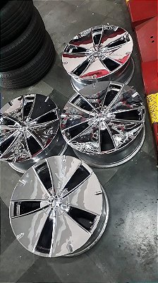 Jogo de Roda Verde Aro 20 5x114 Cromada Seminova