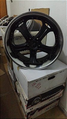 Jogo roda niche Aro 19 5x114 Preta brilhante diamantada Seminova