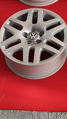 Jogo roda Volkswagem Polo Aro 15 5x100 Prata brilhante Semi nova