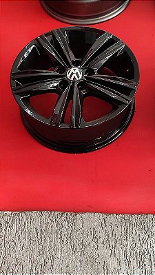 Jogo roda Volksvagen Polo Aro 15 5x100 Preta brilhante Semi nova
