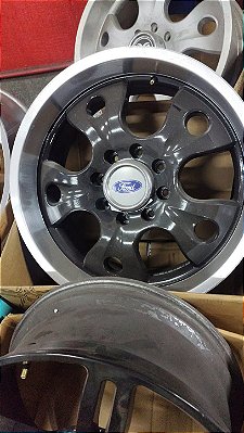 Jogo roda Ford F250 Aro 22 8x170 Preta brilhante diamantada Semi novas