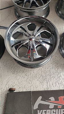 Jogo roda Devino Aro 22 6x139 Cromadas Semi novas